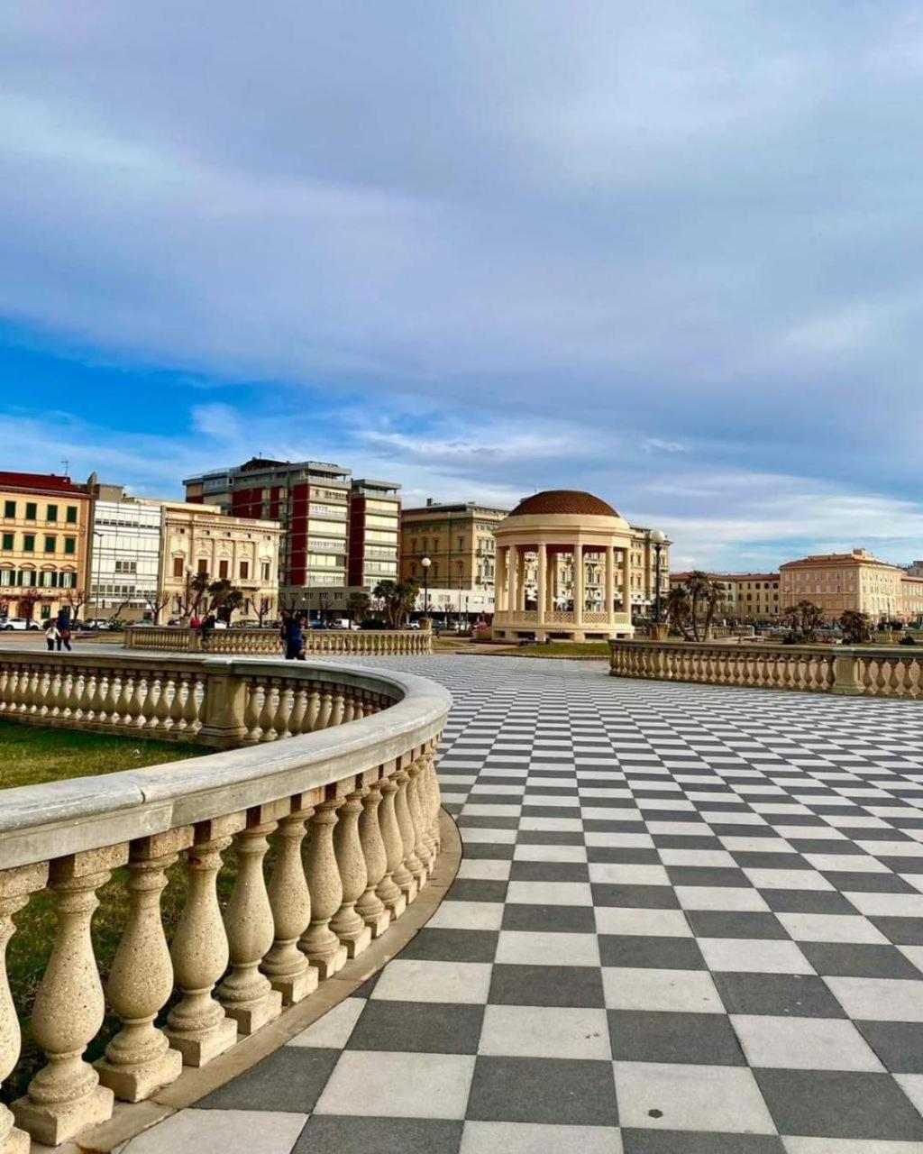 Essenza Del Mare Home Livorno Esterno foto
