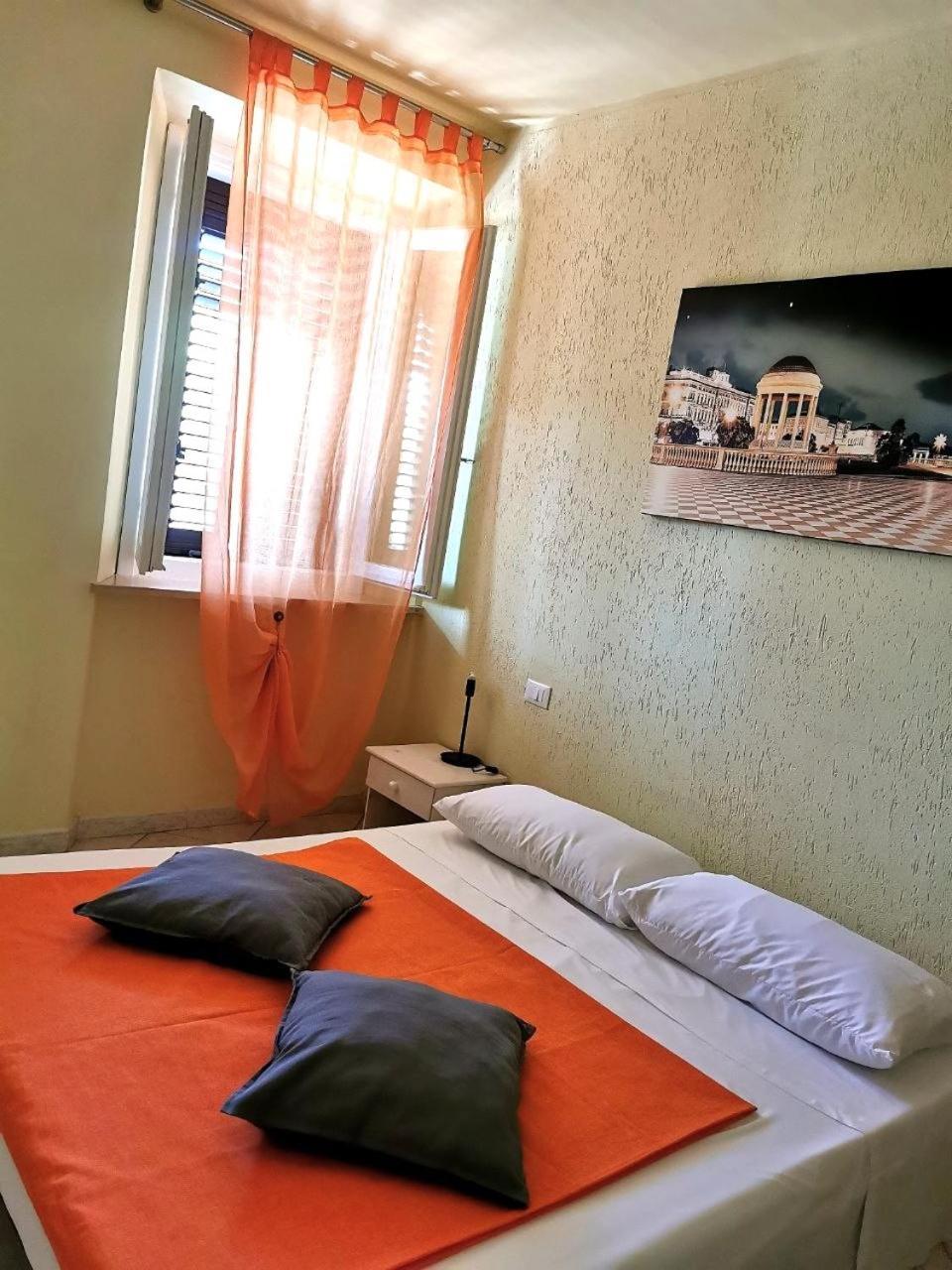 Essenza Del Mare Home Livorno Esterno foto